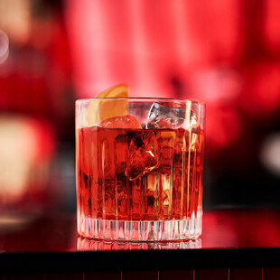 Negroni Week 2023: Αυτή την εβδομάδα πίνουμε όλοι cocktail Negroni για καλό σκοπό