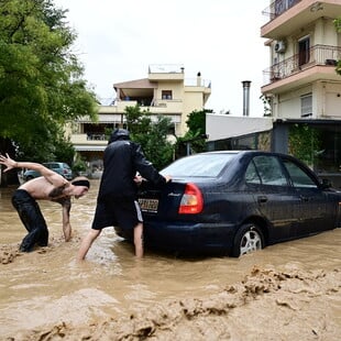 Από την κρατική παράλυση στην αυτοοργάνωση: Μαρτυρίες από τον Βόλο