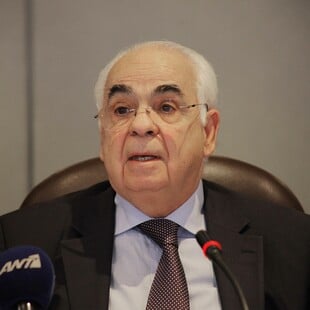 Πέθανε ο Νίκος Σκουλάς, πρώην υπουργός του ΠΑΣΟΚ
