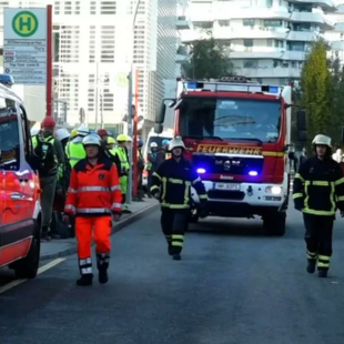 Αμβούργο: Κατέρρευσε σκαλωσιά σε εργοτάξιο- Νεκροί, τραυματίες και αγνοούμενοι 