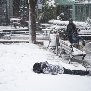 Ψυχρή εισβολή με χιόνια και πτώση θερμοκρασίας – Live η πορεία της κακοκαιρίας