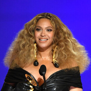 Beyoncé: Σύμφωνα με τους θαυμαστές της λείπουν τραγούδια του δίσκου από το βινύλιο