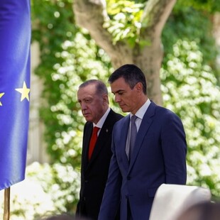 Ερντογάν: Φτιάχνουμε νέο αμφίβιο σκάφος με την Ισπανία - Σάντσεθ: Είμαστε ο καλύτερος σύμμαχος της Τουρκίας στην Ευρώπη