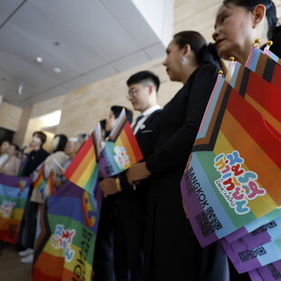 Η Ταϊλάνδη γράφει ιστορία: Ανοίγει ο δρόμος για την αναγνώριση ομόφυλων ζευγαριών
