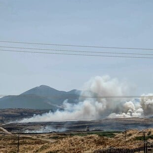 Φωτιά στην Μεγαλόπολη: Κάηκαν σπίτια