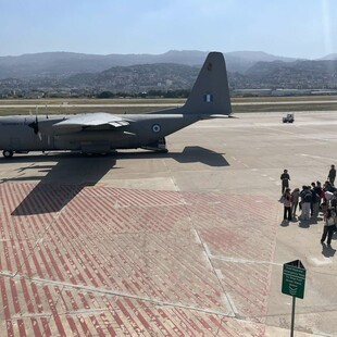 ΥΠΕΞ: Απεγκλωβίστηκαν ακόμη 11 Έλληνες με τις οικογένειές τους από το Λίβανο