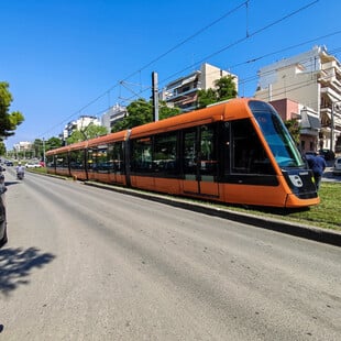 28η Οκτωβρίου: Αλλαγές σε μετρό και τραμ αύριο λόγω παρελάσεων