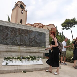 Μάτι: Έχουν ταφεί μη ταυτοποιημένα τμήματα σορών, καταγγέλλει ο Σύλλογος Συγγενών των θυμάτων