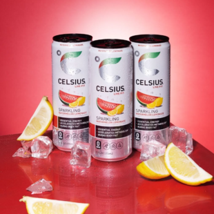 Celsius: Το energy drink που πίνουν με μανία πολιτικοί και δημοσιογράφοι στην Αμερική