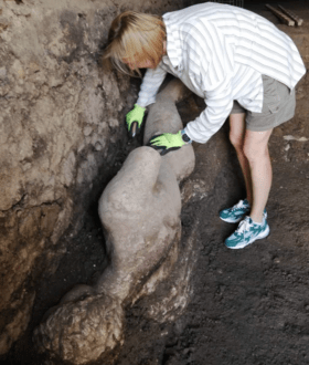 Ένα καλοδιατηρημένο μαρμάρινο άγαλμα του Ερμή ανακάλυψαν αρχαιολόγοι στη Βουλγαρία