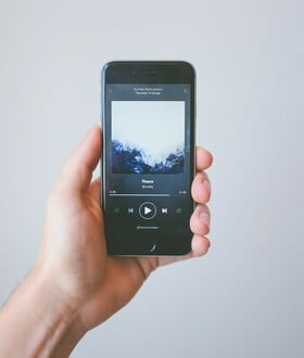 Πέντε λόγοι που το Spotify δεν είναι πια cool