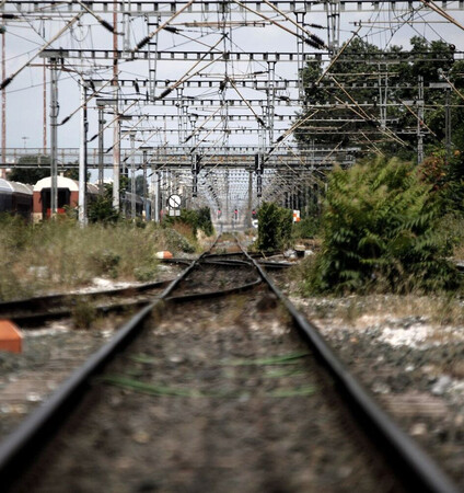 Ποιοι οδήγησαν σε παρακμή τον ελληνικό σιδηρόδρομο