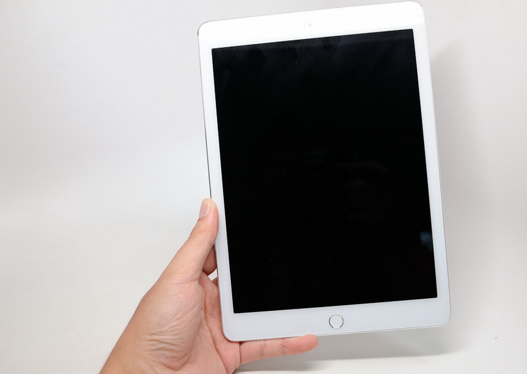 Μια από τις φωτογραφίες του νέου iPad Air 2, που διέρρευσαν πρό ολίγου