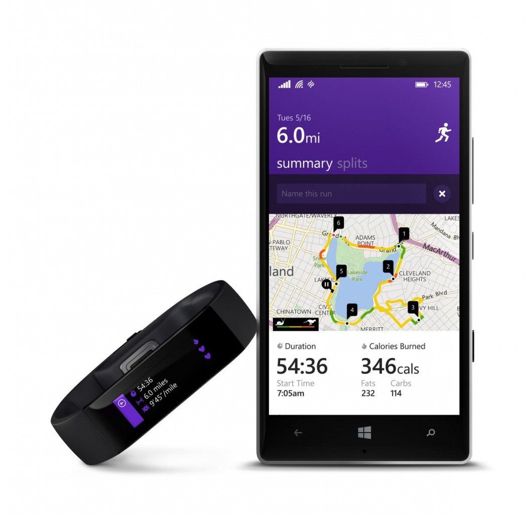 Το Microsoft Band στέλνει μέσω Cloud όλα τα data που κατέγραψε στην συνοδευτική εφαρμογή για smartphone, ώστε ο χρήστης να έχει εύκαιρο το ιστορικό του και μια ολοκληρωμένη εικόνα της υγείας του